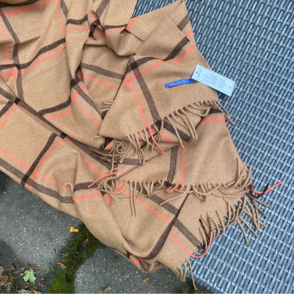 Blue Sky Wool Luxury Brand Mongolian Camel Wool Plaid made in Mongolia - Picture 2 of 10